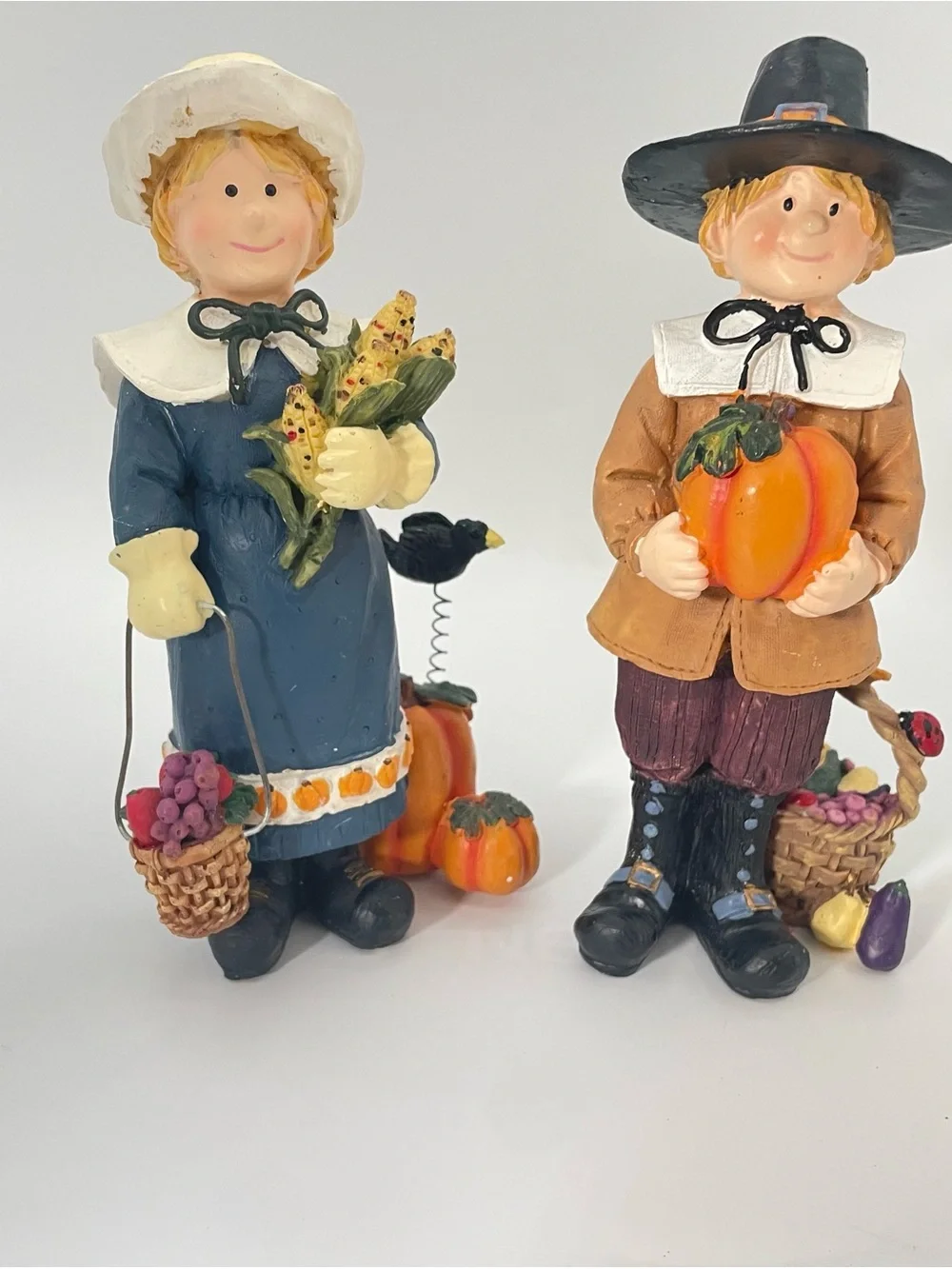 Vintage Pilgrim Boy & Girl Harvest Thanksgiving Resin Figurines Pumpkin Corn